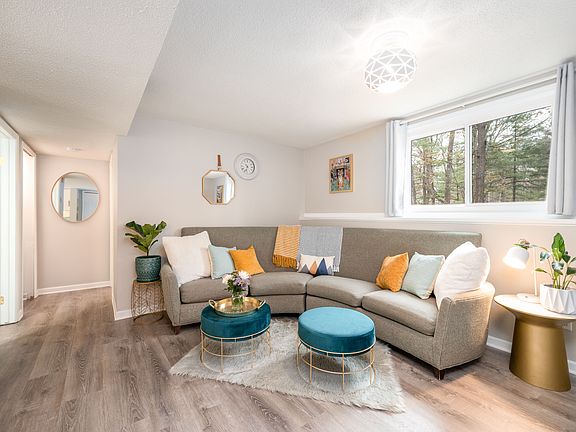 2nd image of 4315 & 4317 Eagle Crest Dr #4317