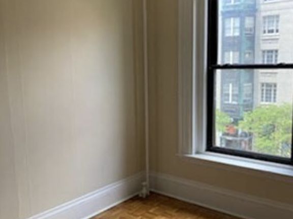 112 Newbury St. #3F Boston - Back Bay Unit Photo 3