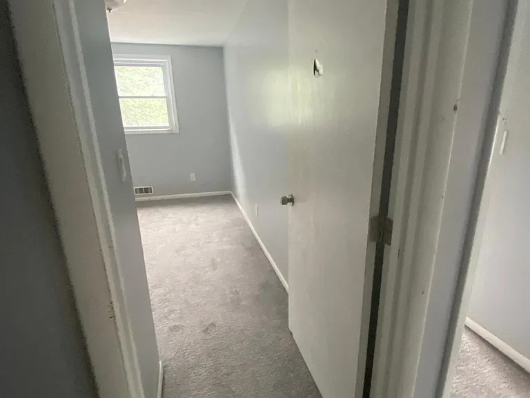16917 Larchwood Ave — Photo 51