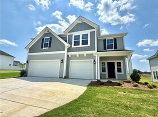 442 Yarrow Dr, Lexington, NC 27295