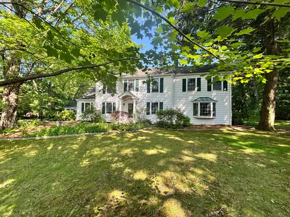 10 Riverview Drive, Norwalk, CT 06850