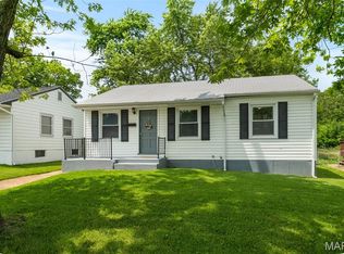 421 Midlothian Rd, Saint Louis, MO 63137