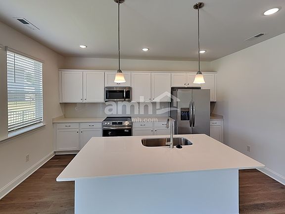 3rd image of 11131 Callahorn Dr