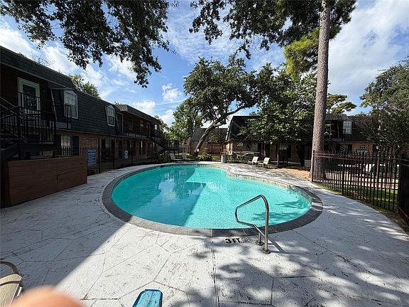 3rd image of 9011 Gaylord St #43