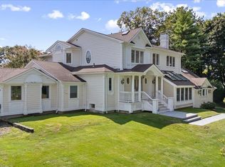 835 Channel Rd, Woodmere, NY 11598