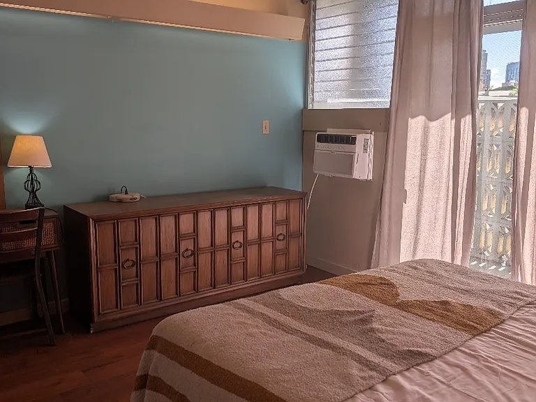 1550 Rycroft St #105 — Photo 8