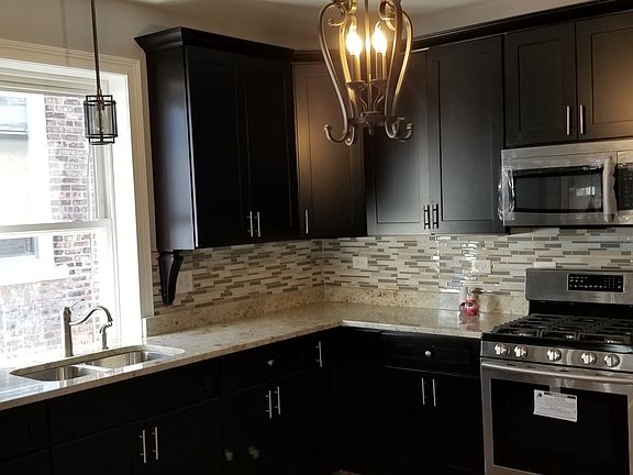 5th image of 2503 S 57th Ct
