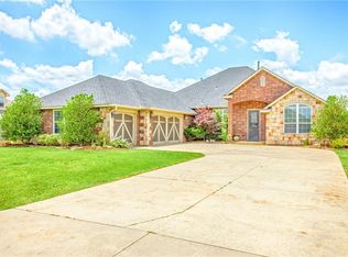 16117 Montague Dr, Edmond, OK 73013