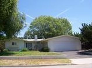 624 Rossmore Rd, Goleta, CA 93117