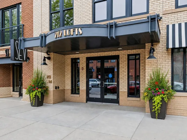 212 N 1st St APT 411, Minneapolis, MN 55401