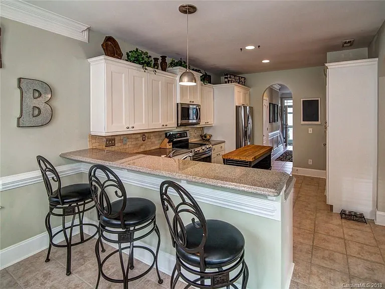 14119 Magnolia Bend Dr — Photo 35