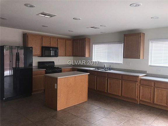 2nd image of 678 Haunts Walk Ave