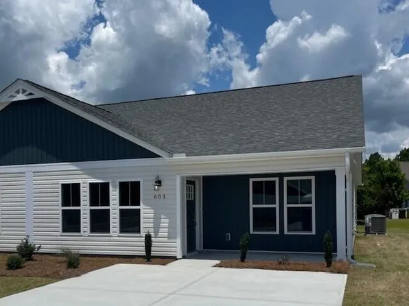 603 Villa Cove, Newport, NC 28570