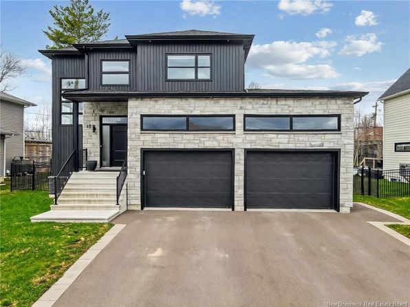 10 Rosebank Cres, Riverview, NB E1B 0R6