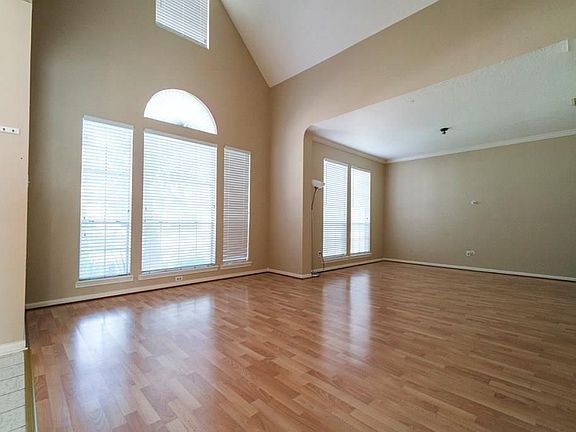 4th image of 3310 Bluebonnet Meadows Ln