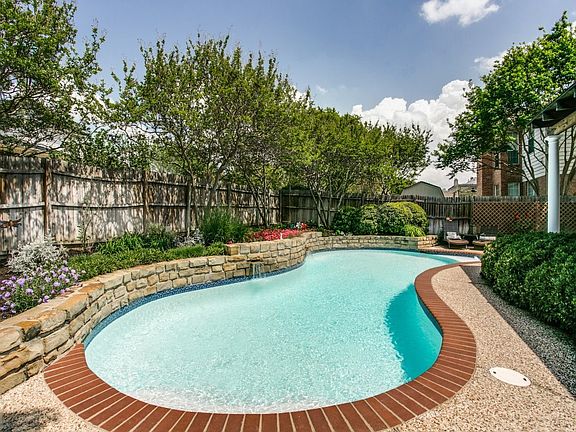 3rd image of 5101 Hot Springs Trl