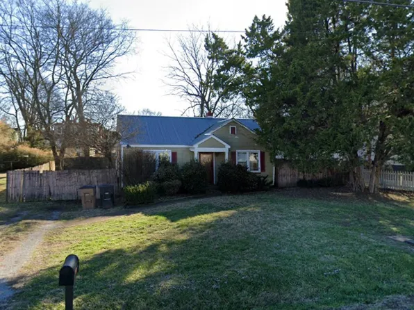 1020 W Kirkland Ave, Nashville, TN 37216