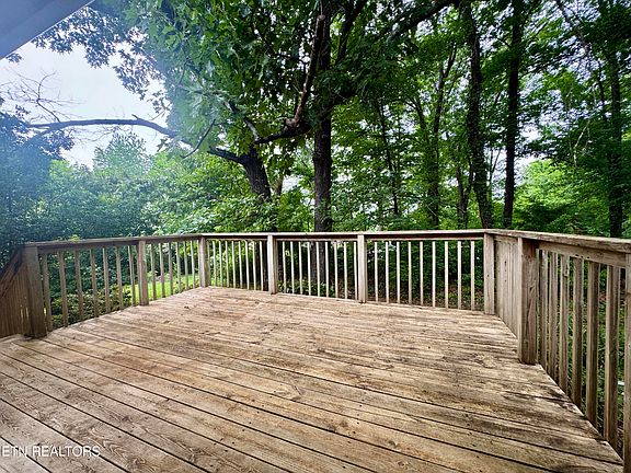 5th image of 10801 Highcliff Dr