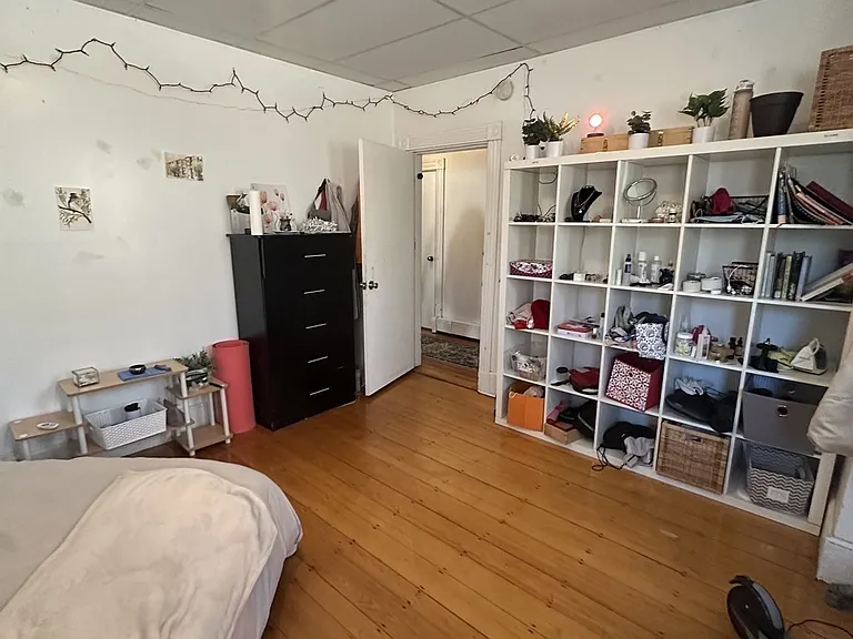 50 Fisher Ave #11 — Photo 6