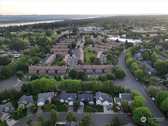 2nd image of 2702 SE 169th Place