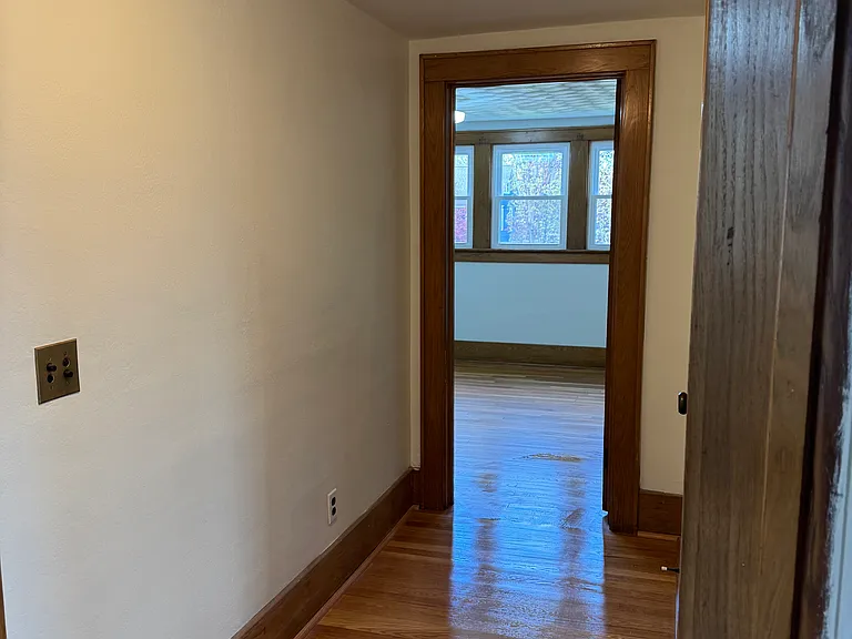 83 Navarre Rd — Photo 26