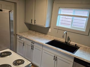 975 Norway St NE #1/2, Salem, OR