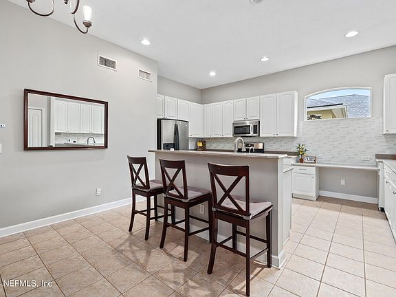3rd image of 6367 CRAB CREEK Drive