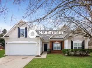 4501 Keeneland Ln, Charlotte, NC 28216