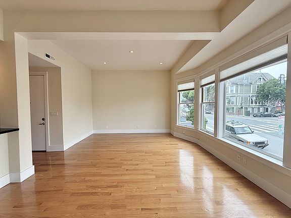 2nd image of 2887 Bush St APT 2