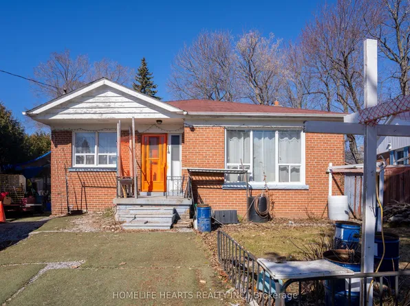 14 Mackinac Cres, Toronto, ON M1J 1P9