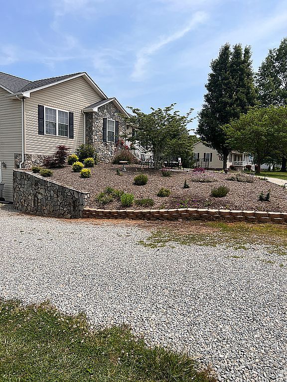 2530 Edwardsville Rd, Hardy, VA 24101 Zillow