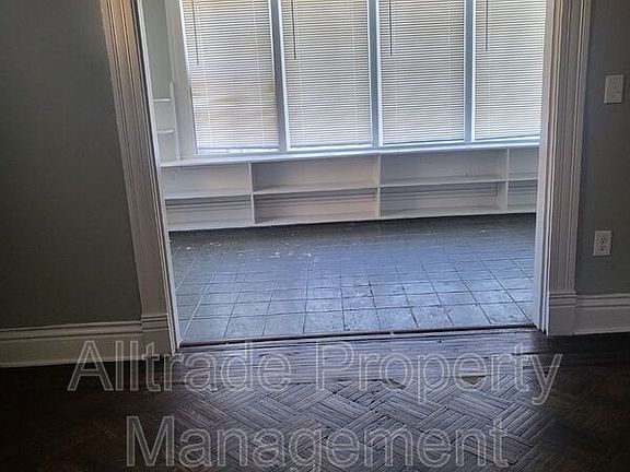 4th image of 2518 W Muhammad Ali Blvd #1