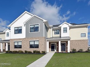 501 Ginger Ln, Old Bridge, NJ 08857