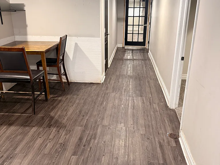 2531 Elmwood Ave — Photo 2