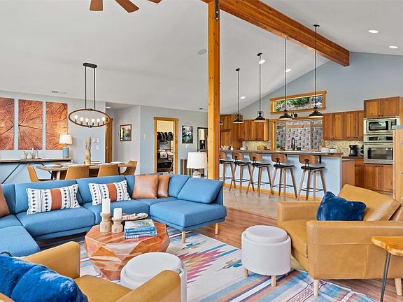 3rd image of 8816 Derby Canyon Road