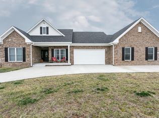 290 Chowning Ln, Bloomfield, KY 40008
