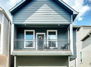 911 W 19th St, Houston, TX 77008