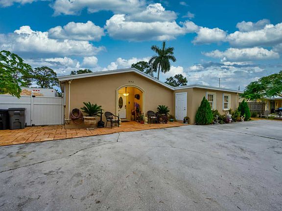 5th image of 692 Harth Dr