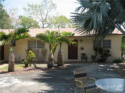 1st image of 2631 NE 209th St