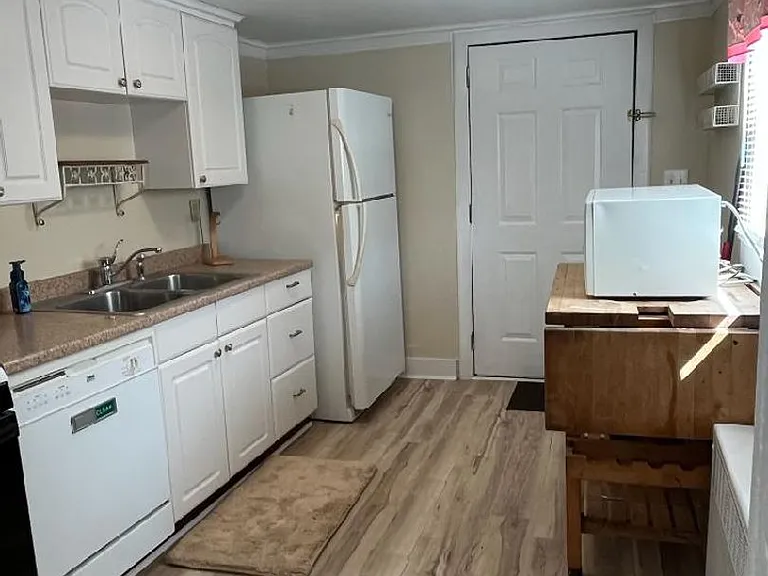 611 W Magnolia Ave — Photo 14