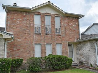 6437 S Briar Bayou Dr, Houston, TX 77072