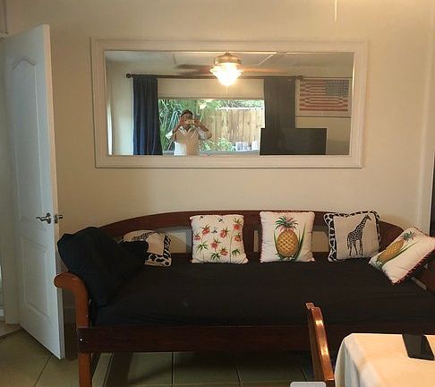 3rd image of 6820 33rd Ave #1