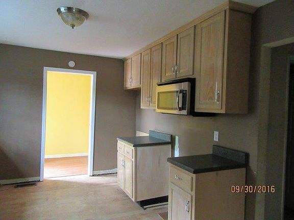 2nd image of 258 Neal Dr