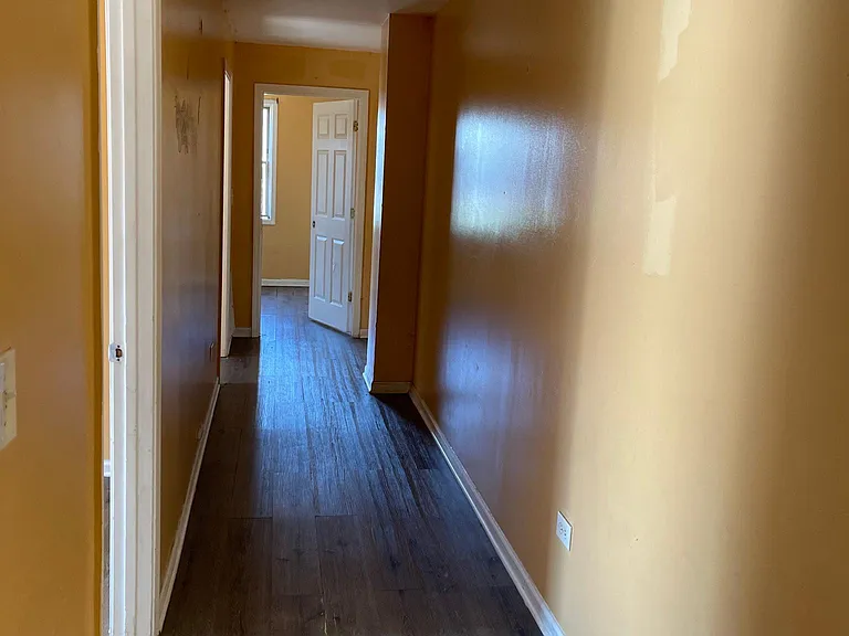 7315 S Greenwood Ave — Photo 4