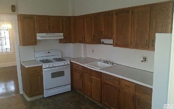 2nd image of 115 So Fourth St