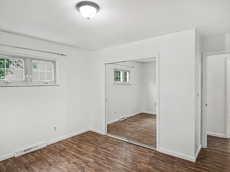 898 Havendale Dr — Photo 13