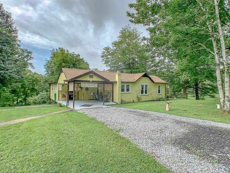1st image of 128 Oakhaven Dr