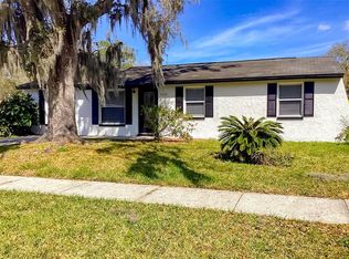3613 Wisperbreath Ln, Tampa, FL 33619