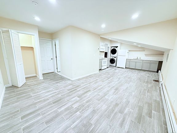2nd image of 11 Webster Ave #2