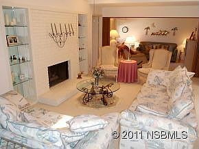 4th image of 268 Canterbury Cir